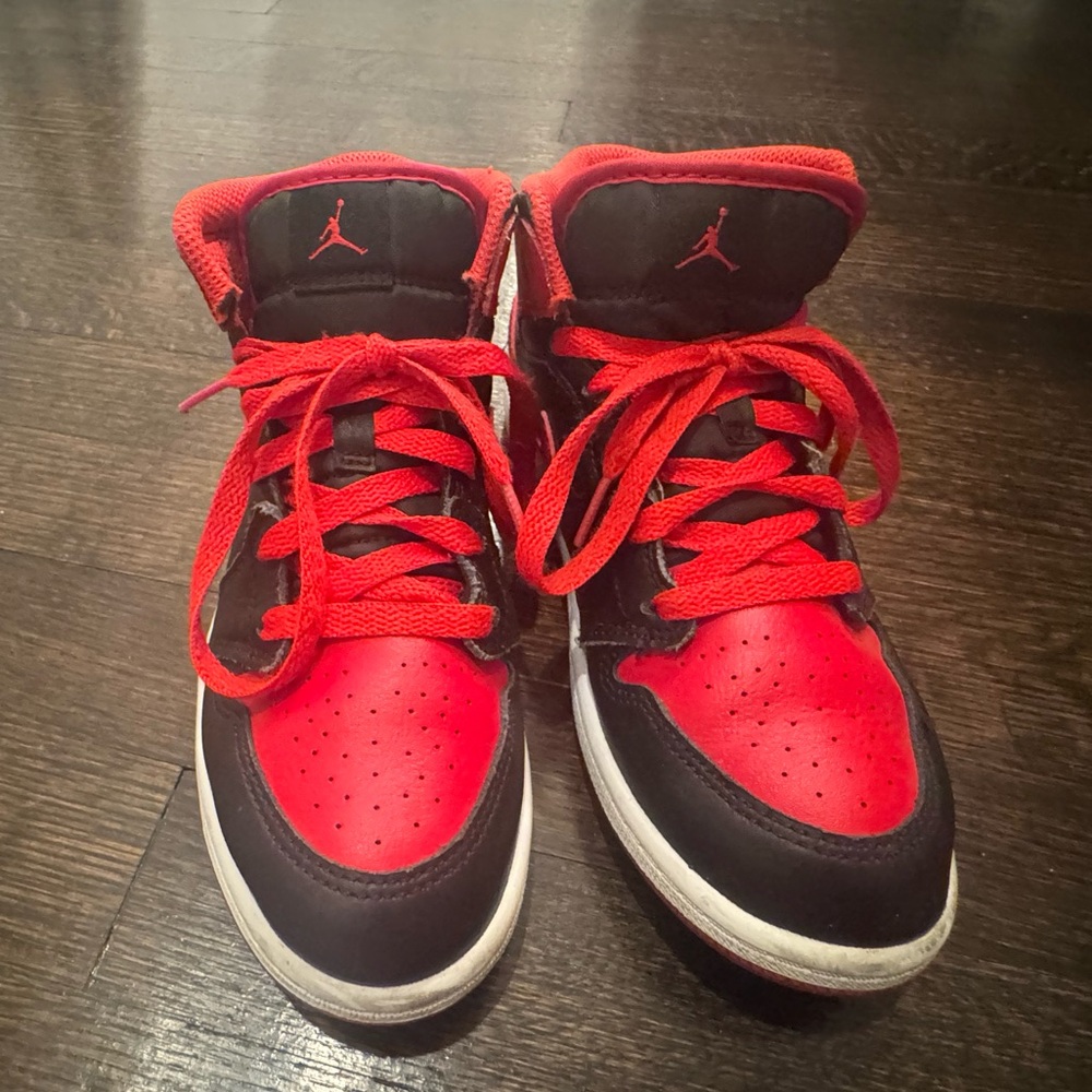 Nike Jordan 1 Mid Sneakers Size 2.5 Red/Black/White